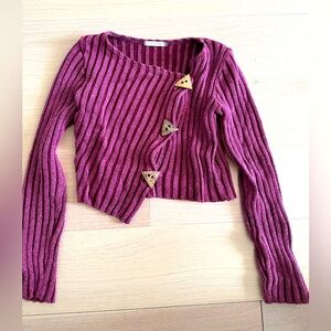 Beautiful cropped pink and wine cardi